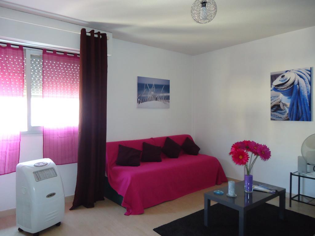 Studios A Golfe Juan Værelse billede