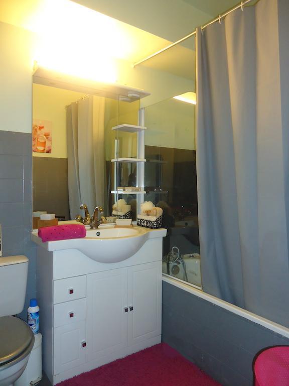 Studios A Golfe Juan Værelse billede